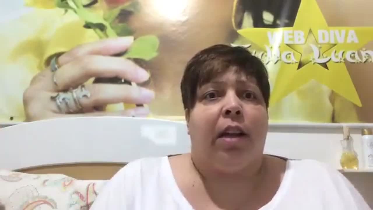 TULLA LUANA: confusa. Find clips on VLIPSY